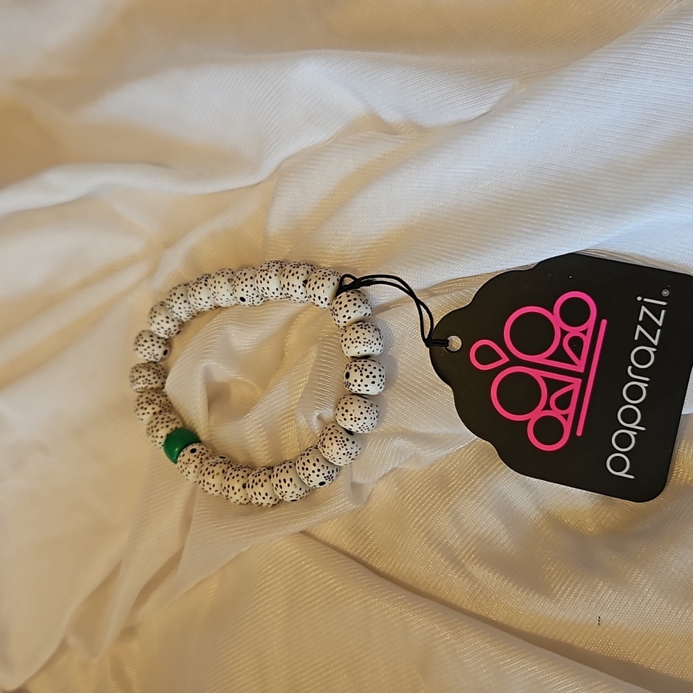 Paparazzi bracelet